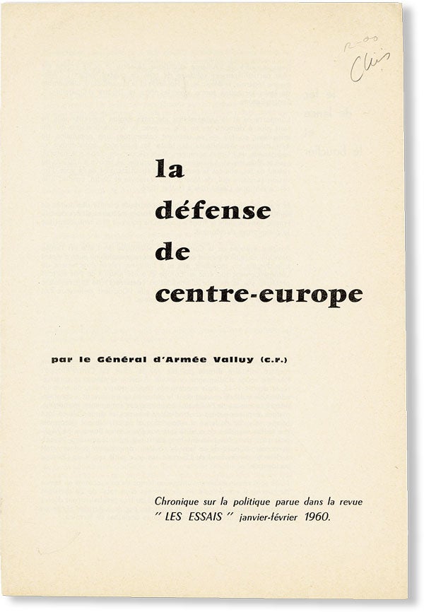 Item #48846] La Défense de Centre-Europe. VALLUY, Jean Étienne